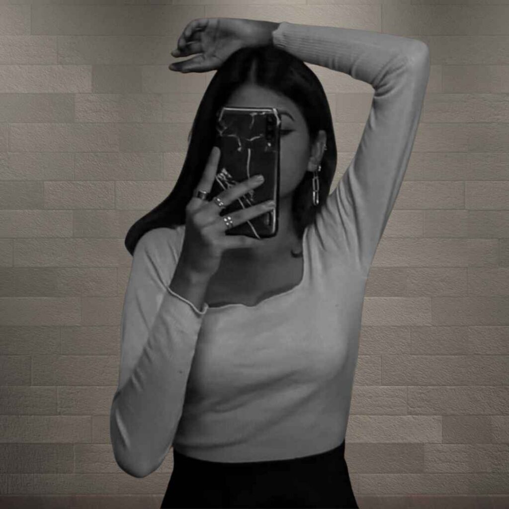 Attitude Girl DP Pic