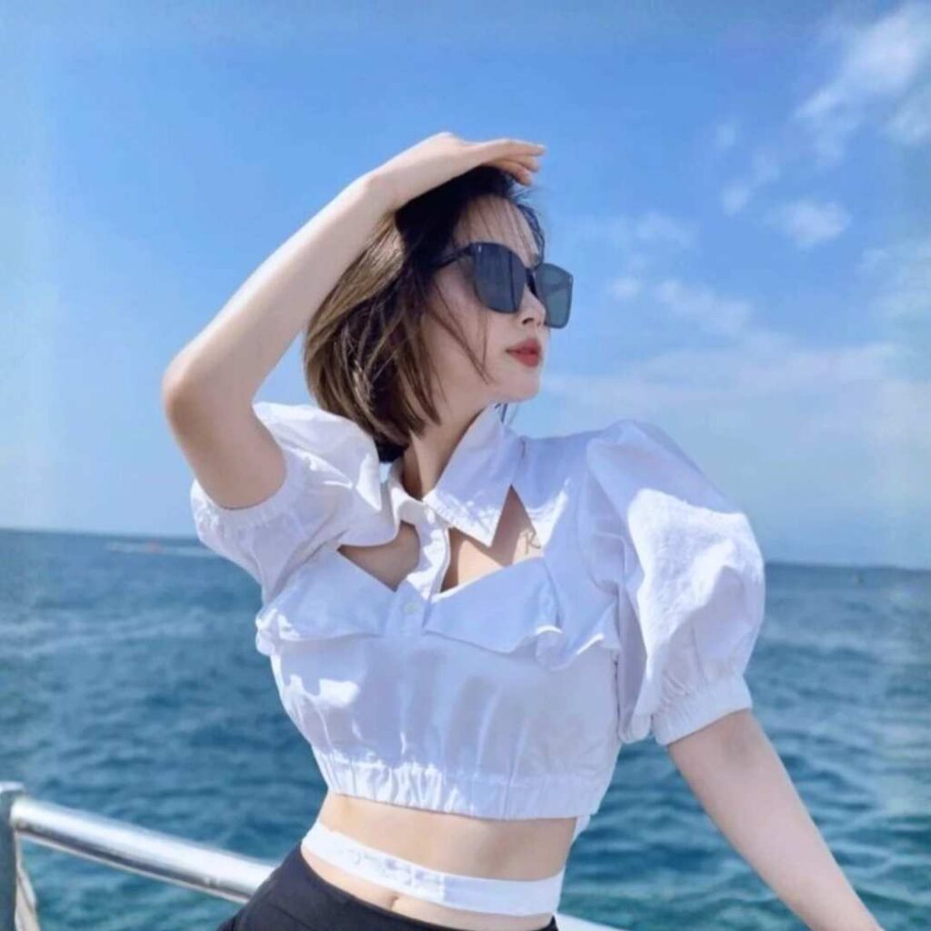 Attitude Girl DP Pic