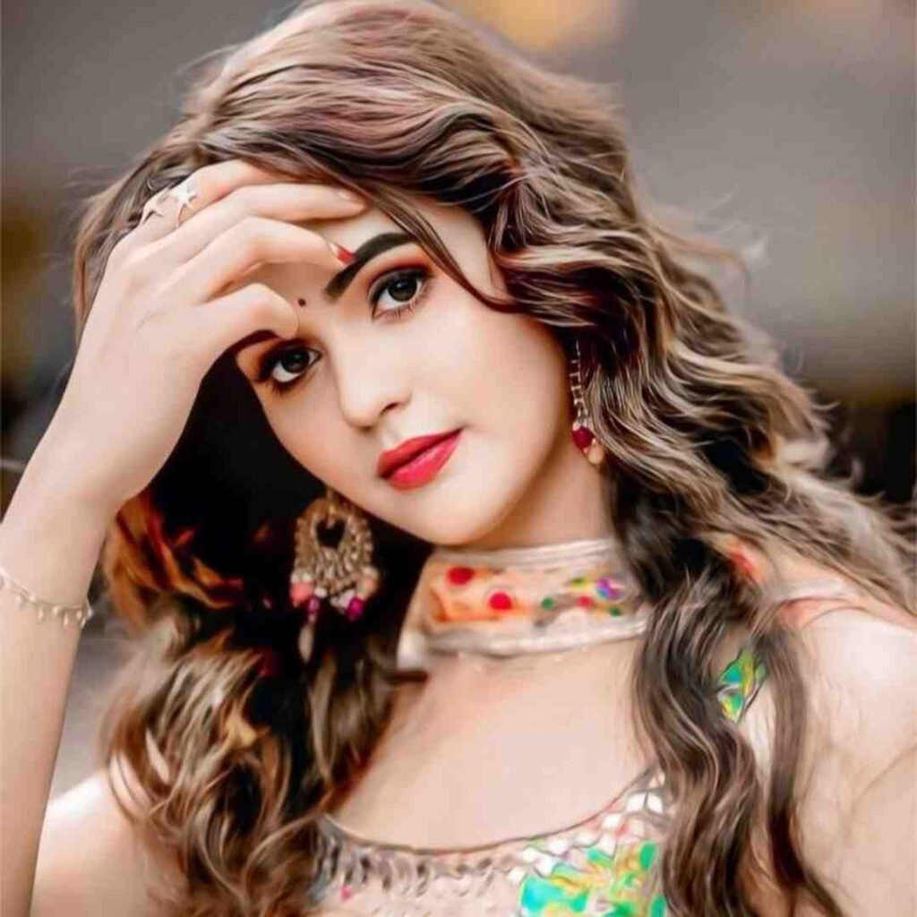 Attitude WhatsApp DP for Girl Pics