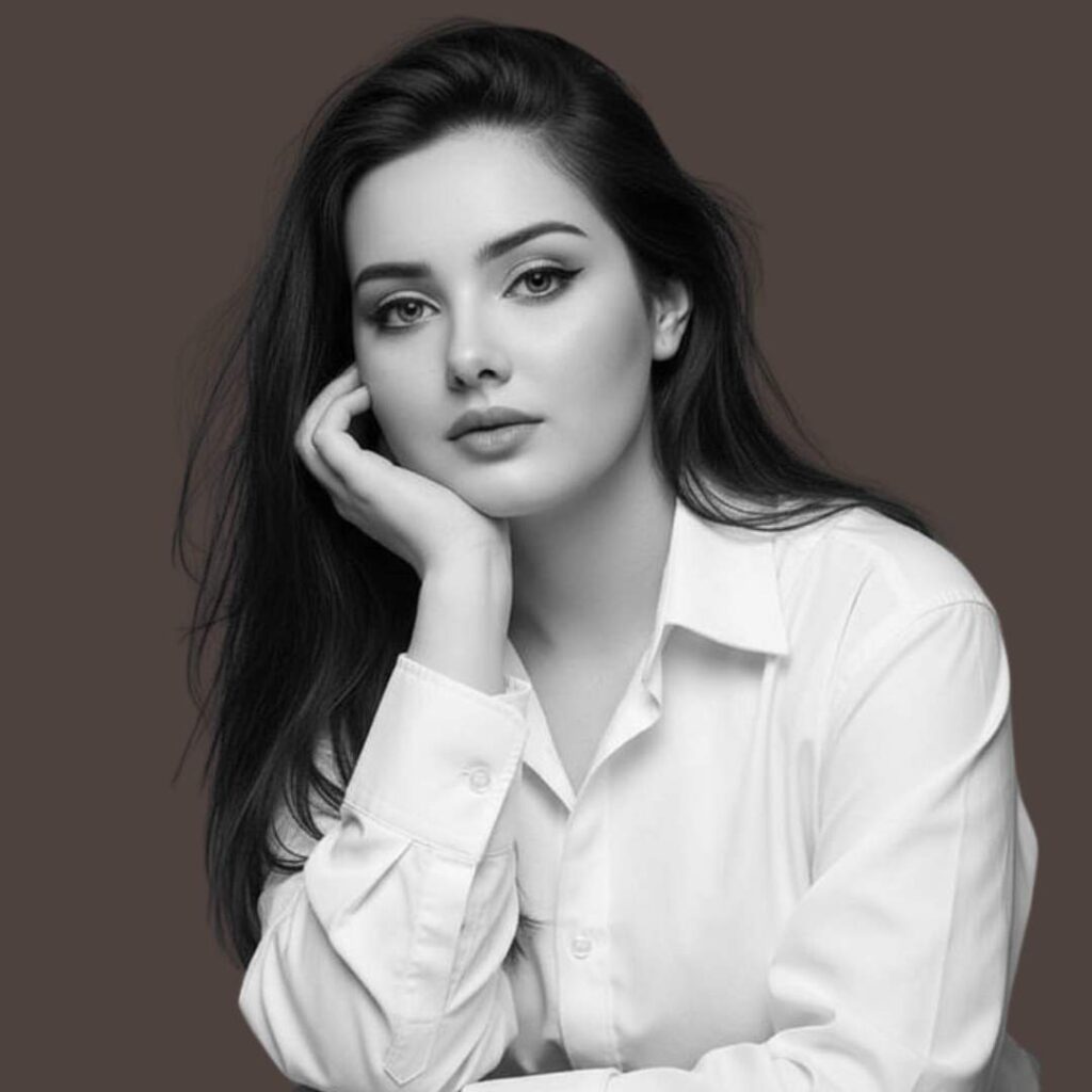 Attitude WhatsApp DP for Girl Pics