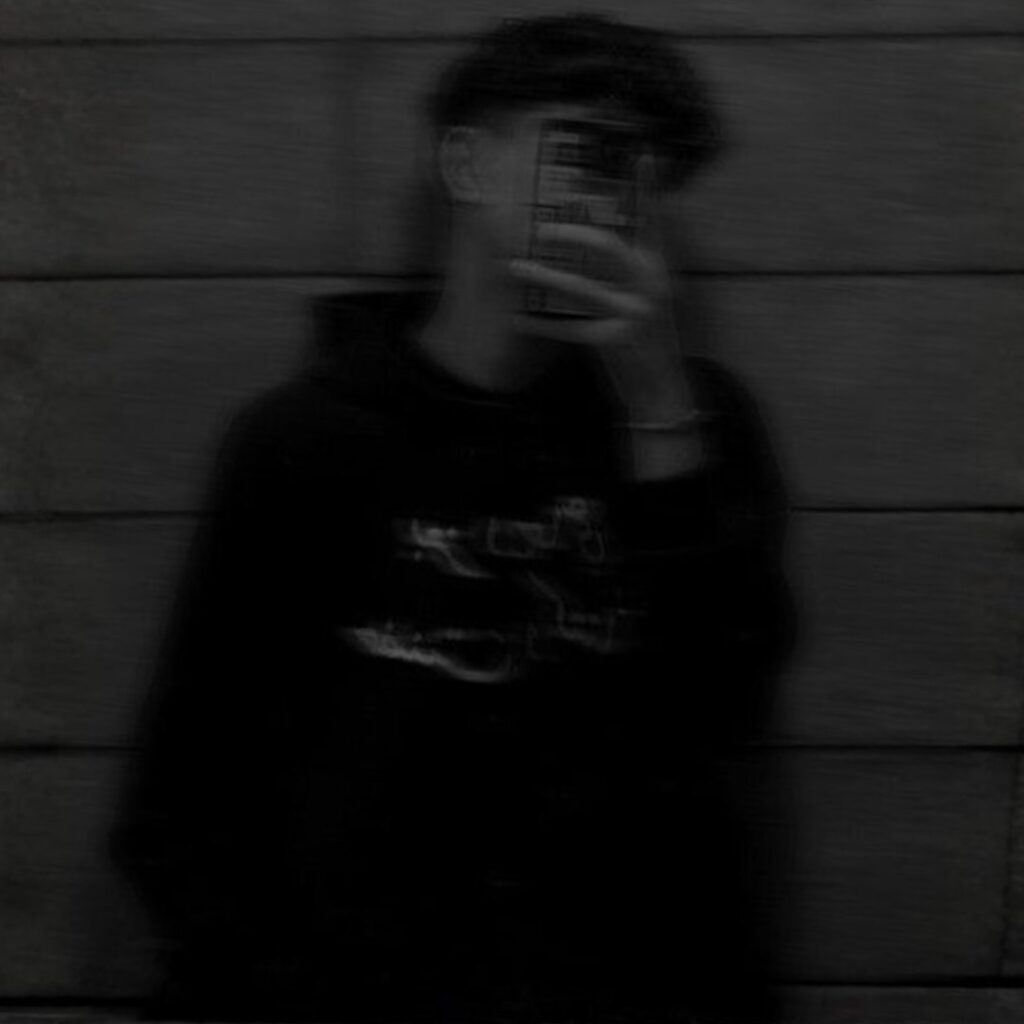 Blur DP for Instagram Boy Pics