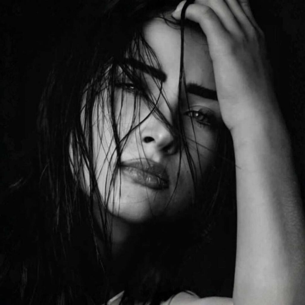 DPZ Sad DP Girls for Facebook