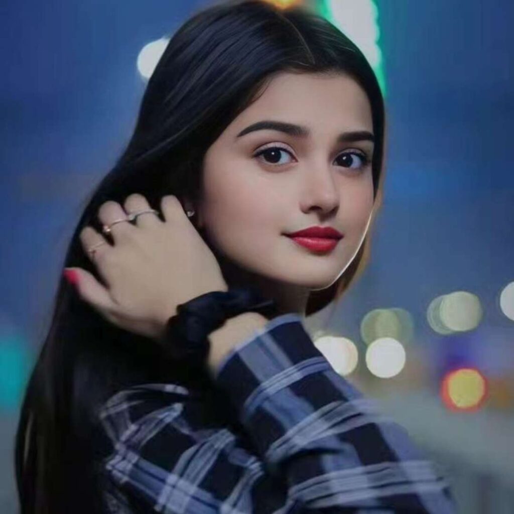 Girl Single WhatsApp DP Photos