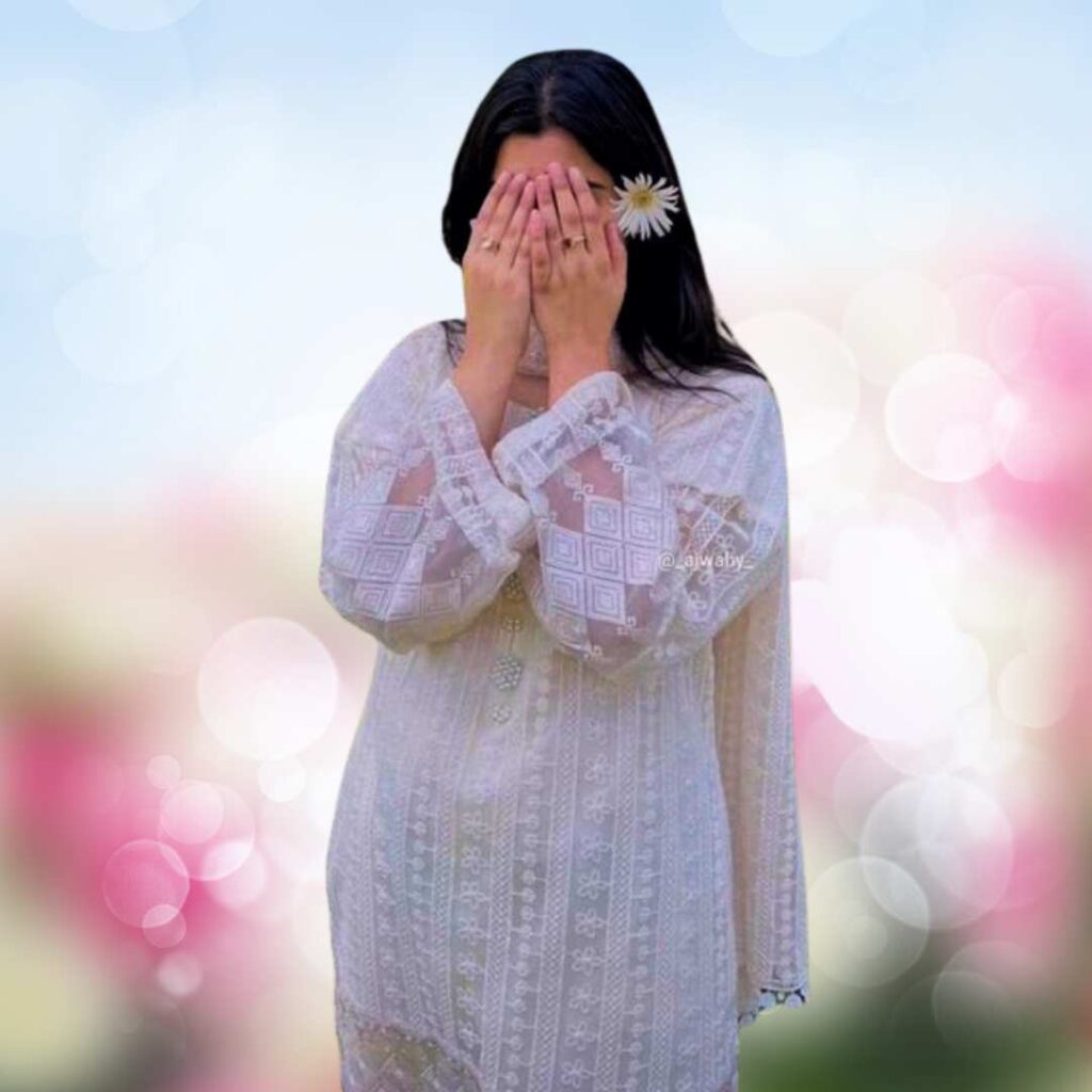 
Girls DP for Facebook