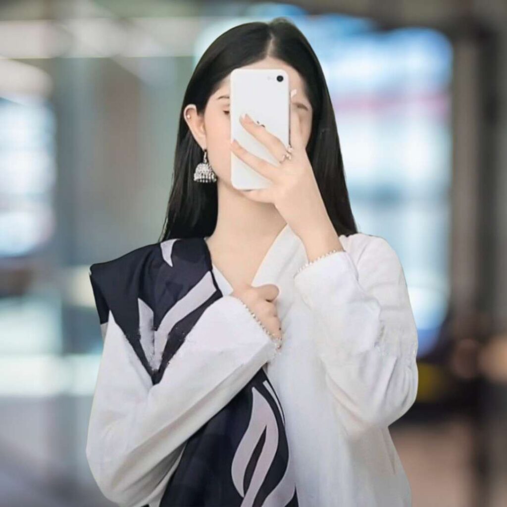  Girls DP for WhatsApp