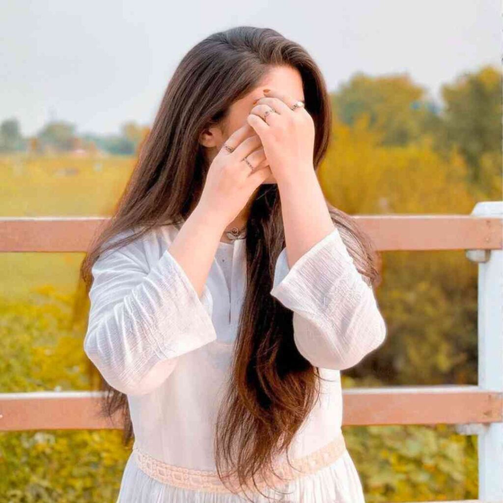  Girls DP for WhatsApp