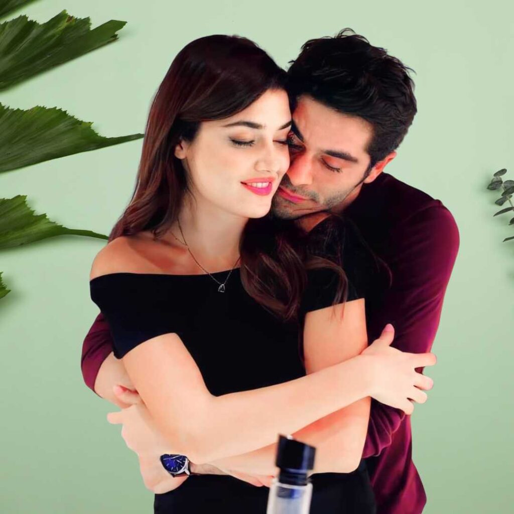 Instagram Cute Couple DP