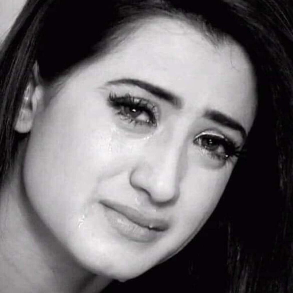 Very Very Sad DP Girl Photos