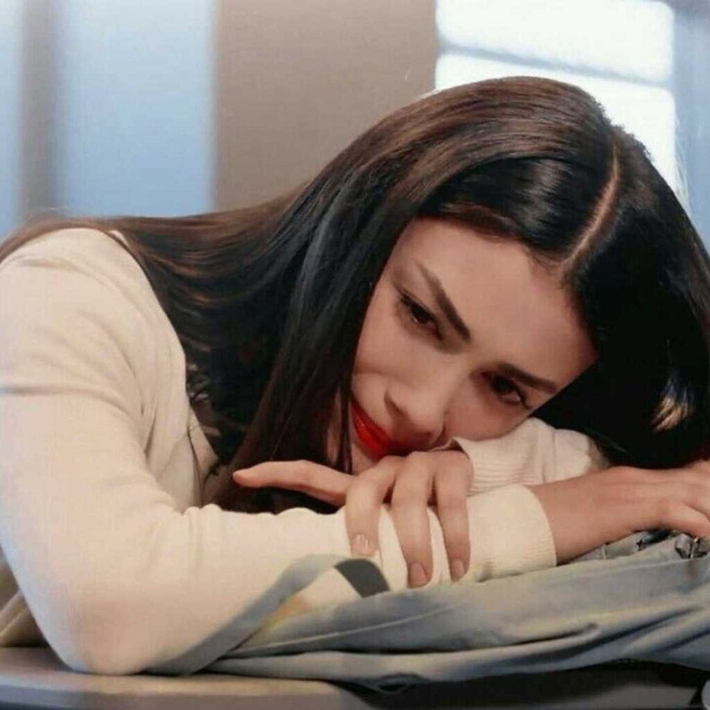 Very Very Sad DP Girl Photos