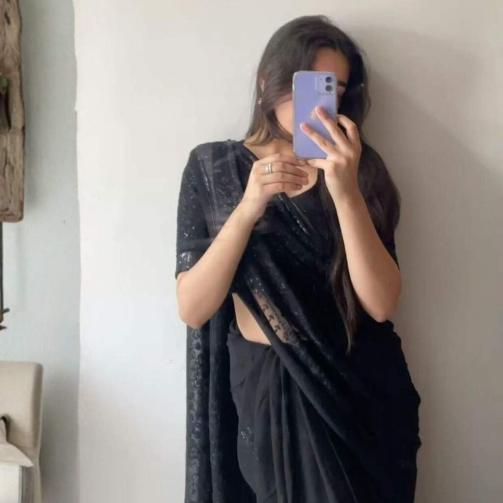  Hidden Face Black Saree DP Photos