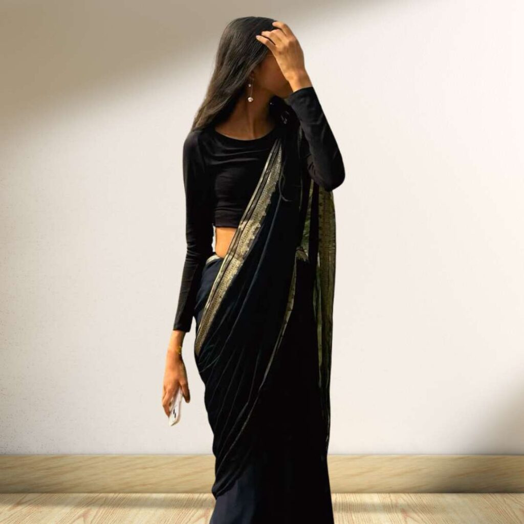  Hidden Face Black Saree DP for Facebook