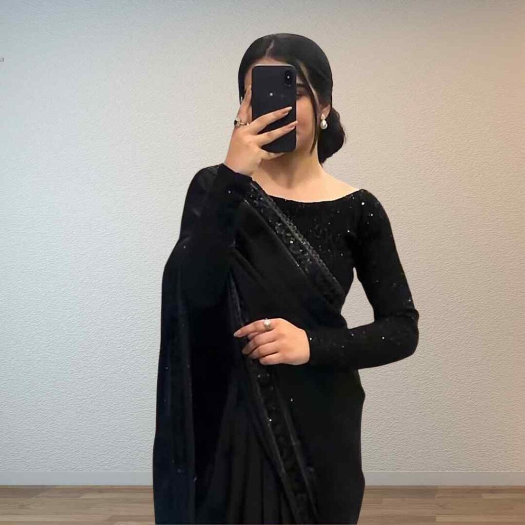  Hidden Face Black Saree DP for Facebook