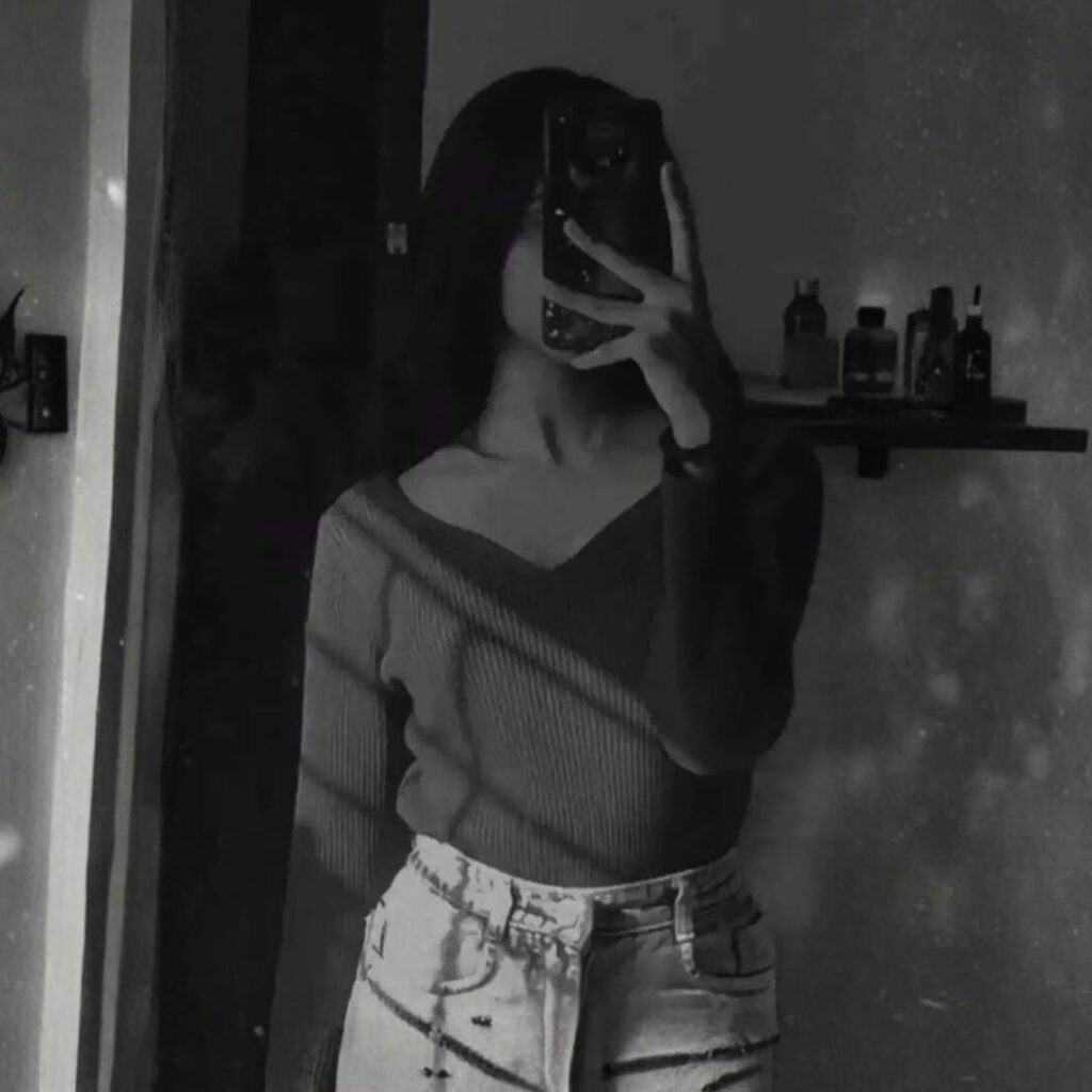 Hide face Instagram Tamil Girl Photo DP Pics