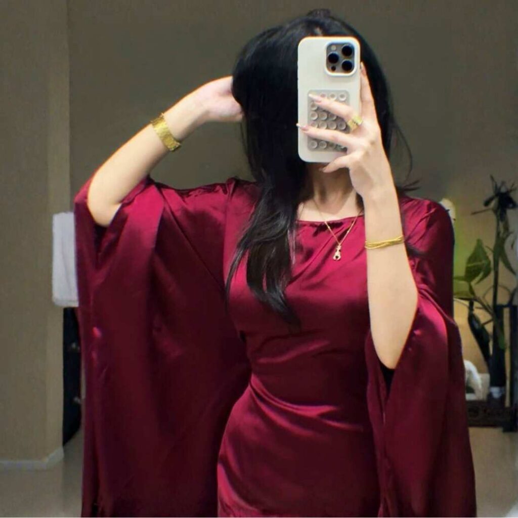 Hide face Instagram Tamil Girl Photo DP Pics