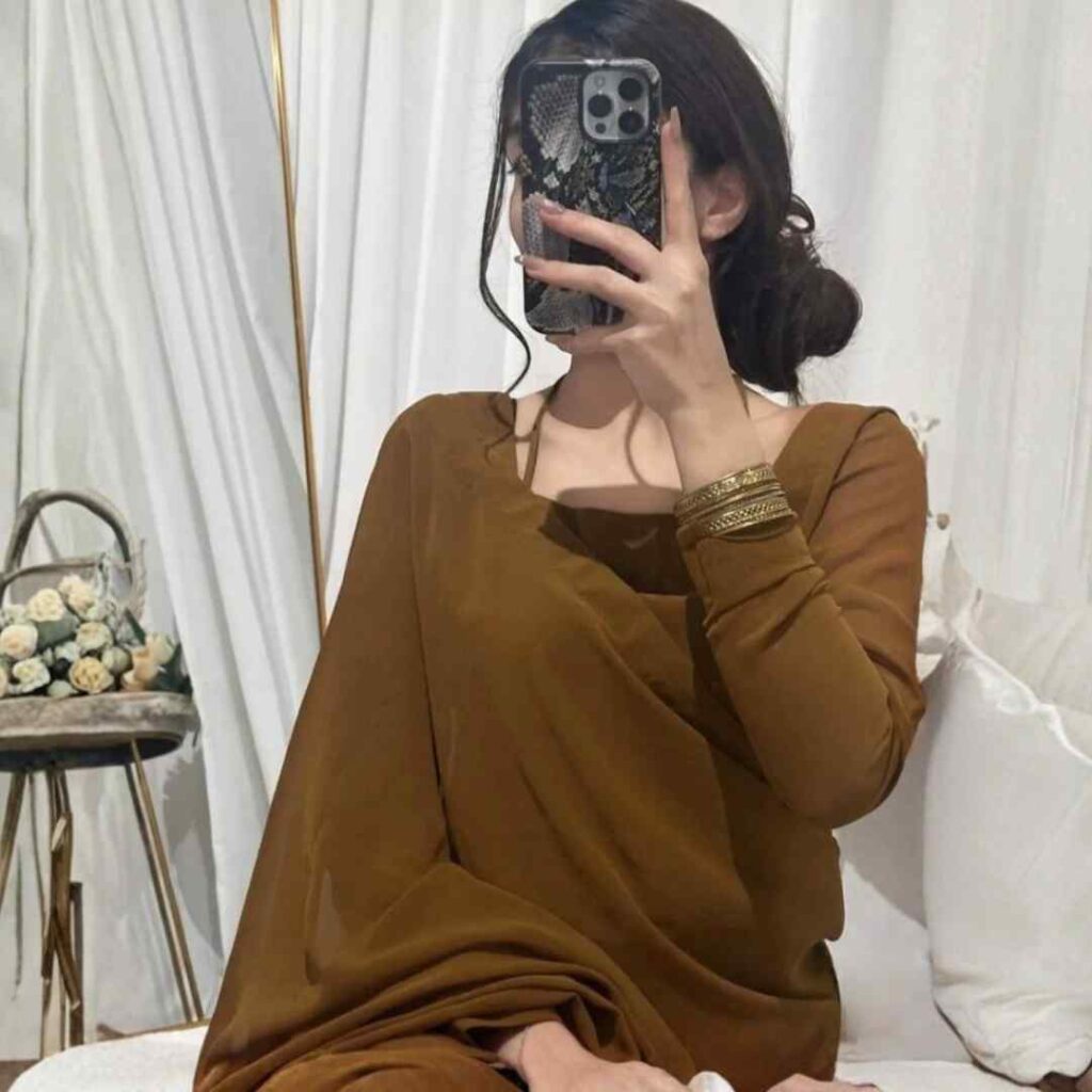  Hide face Instagram Tamil Girl Photo DP Photos