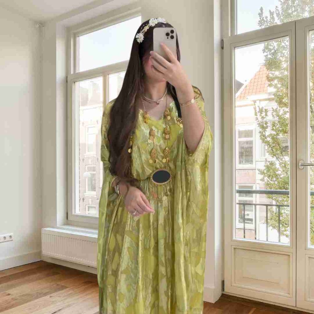 Hidden Face Girl Pic for Instagram