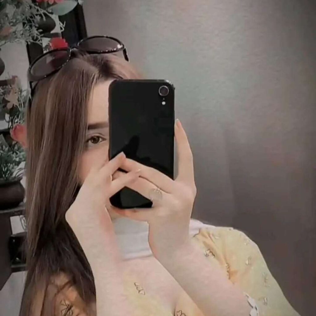  Instagram Aesthetic Mirror Selfie Pics