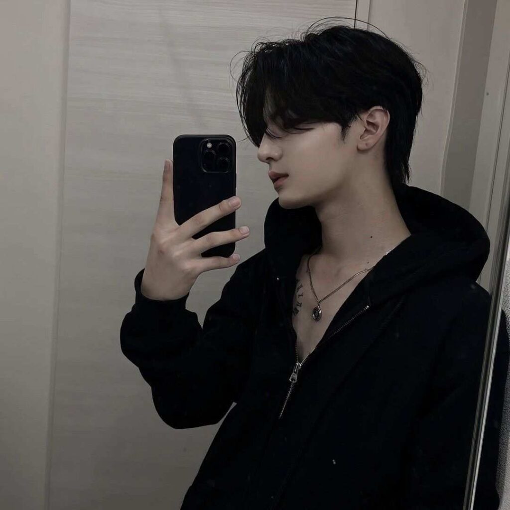  Instagram Aesthetic Mirror Selfie Pics