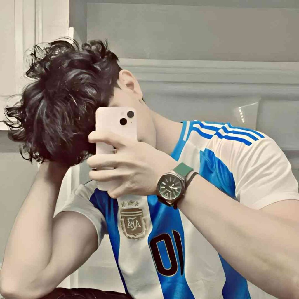  Instagram Aesthetic Mirror Selfie anime