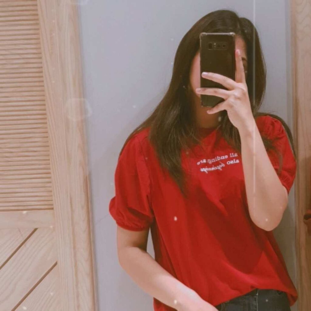  Instagram Aesthetic Mirror Selfie anime