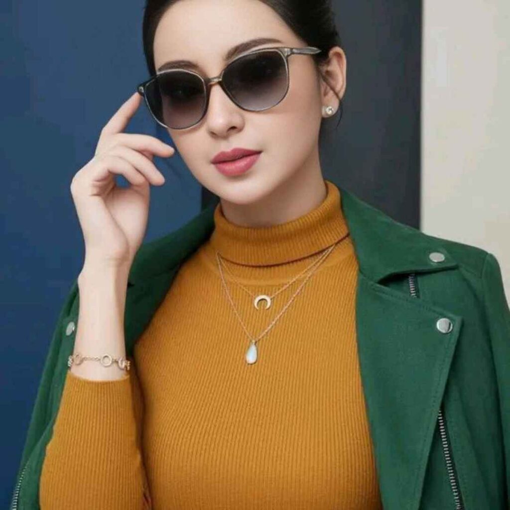 Instagram Smart Cool Attitude Girl DP Pics