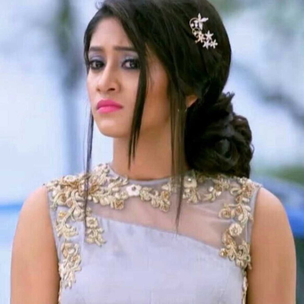  Instagram Smart Cool Attitude Girl DP for WhatsApp