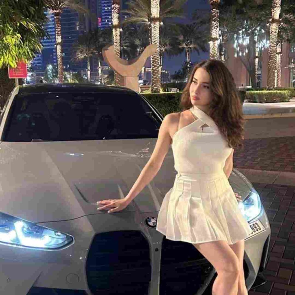  Instagram Smart Cool Attitude Girl DP for WhatsApp