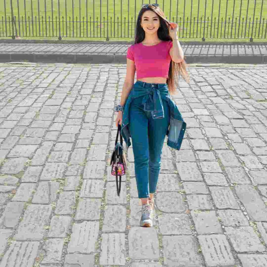 Instagram Smart Cool Attitude Girl DP for Facebook